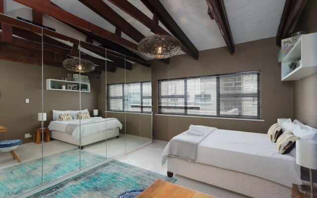 Sandringham 50 - Adults Only