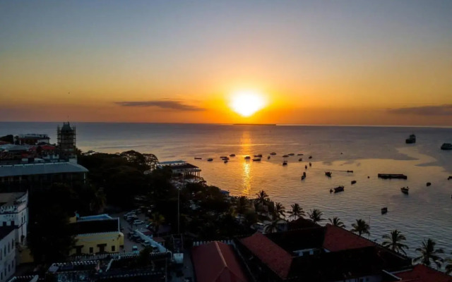 Stonetown View Inn
