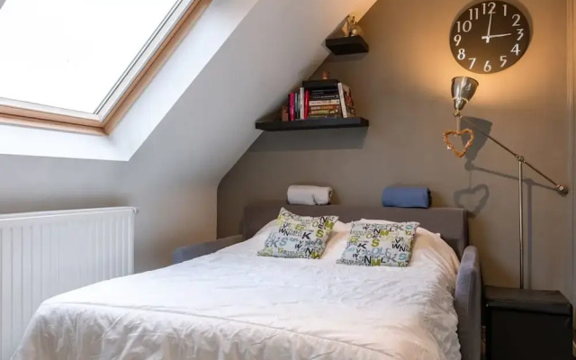 Modern Duplex Apartment Near the Beach