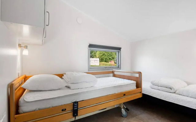 6 Person Holiday Park Home in Holbaek