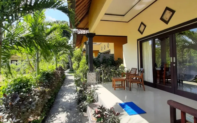 Mertasari Homestay Amed RedPartner
