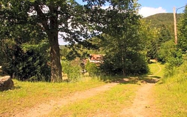 Notre Dame des Monts