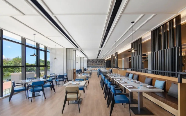 Fairfield BY Marriott Shenzhen Dameisha