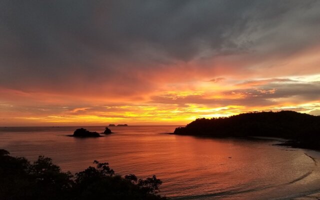 Casa De Noche Five Bedroom Villa