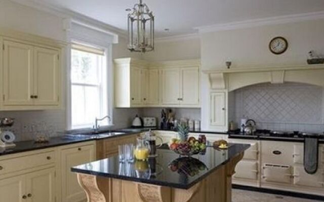 West Longridge Manor B&B
