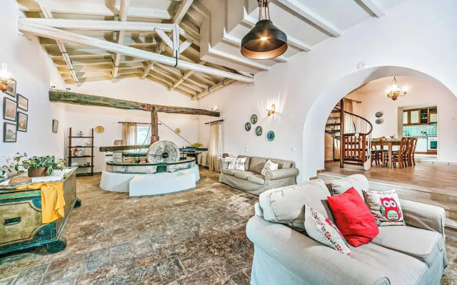 Villa Mangana