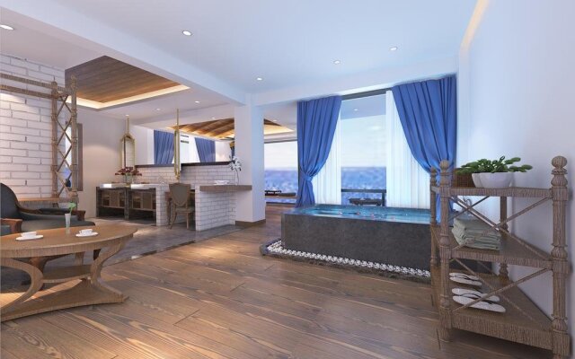 Dali Irvine Boutique Hotel