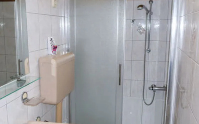 Apartment Mira Vir