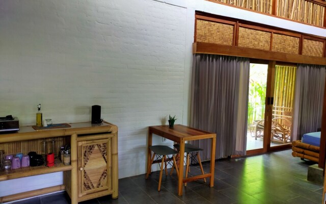 Lombok Pool House