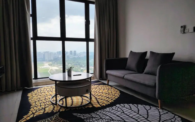 Trion KL Residence by Sleepy Owl Suites