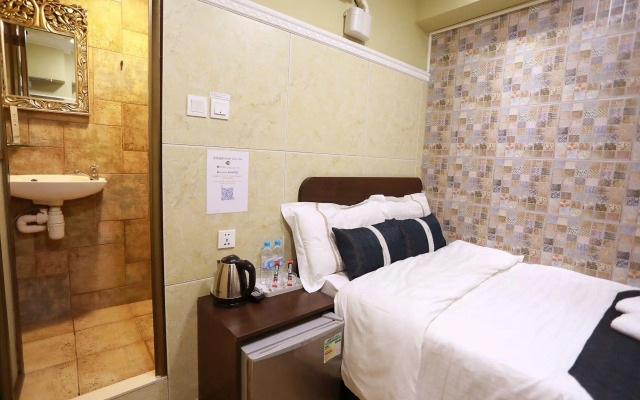 Grand Inn