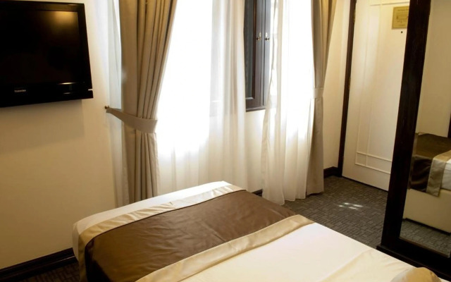 The Inn At Temple Street