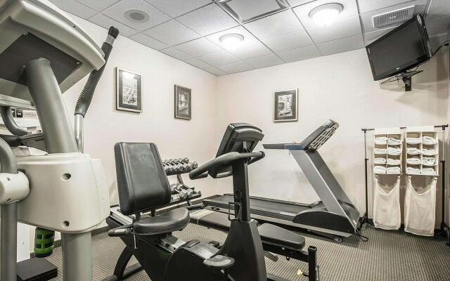 Comfort Inn & Suites