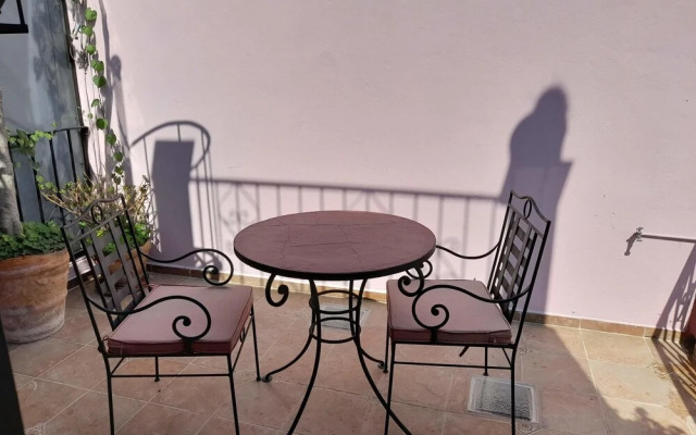 Centro 4bedroom Home on Stirling Dickinson