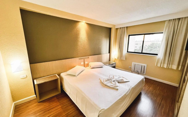 Slaviero Suites Curitiba Soho