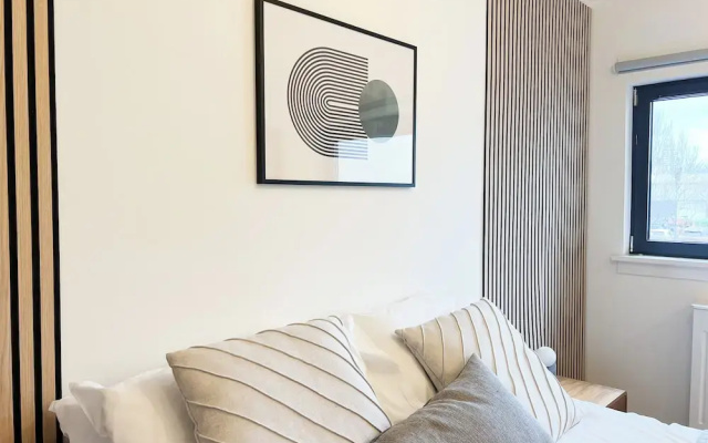 Hydro Apartments