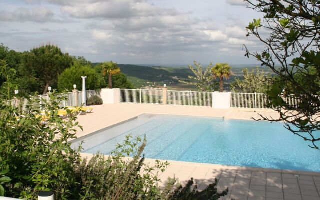 Secluded holiday home with a dishwasher, not far from Sarlat