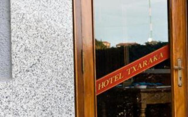 Hotel Txaraka