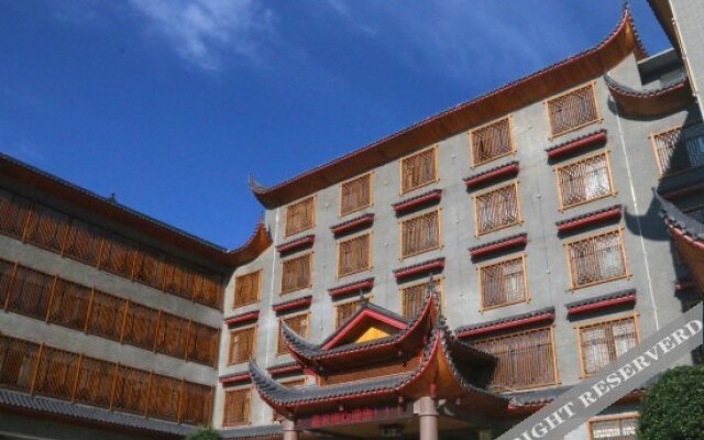 Xinnong Court Hotel
