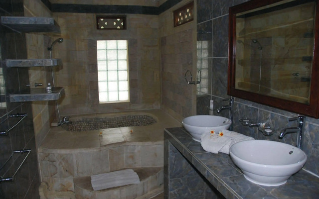 Dolphin Hotel Bali