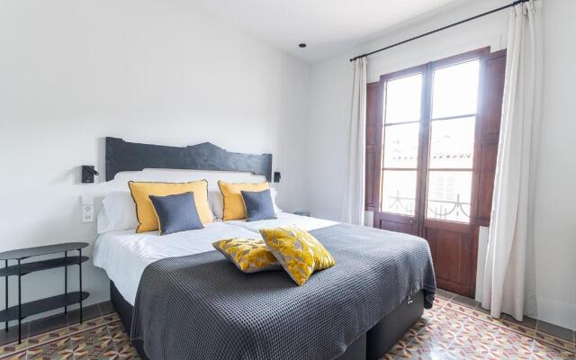 Unic, Turisme D'interior.
