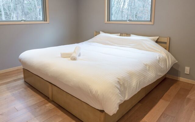 Bluebird Chalets by The Hakuba Collection