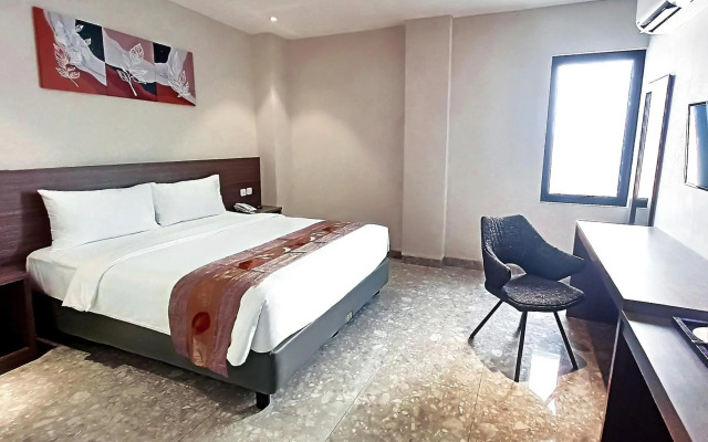 Lun Hotel Manado