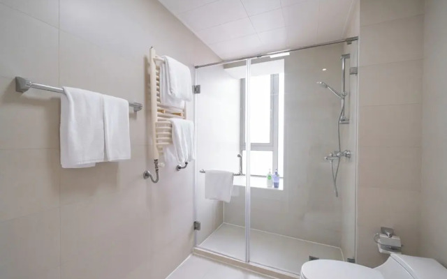 Tyms Modern 3BR 2BA Apt Near Metro