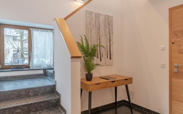 Finest Villa Zell am See - Penthouse Sauna