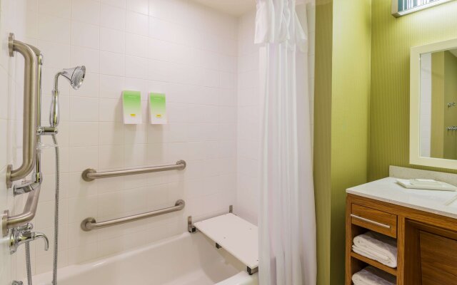 Home2 Suites by Hilton Buffalo Airport / Galleria Mall