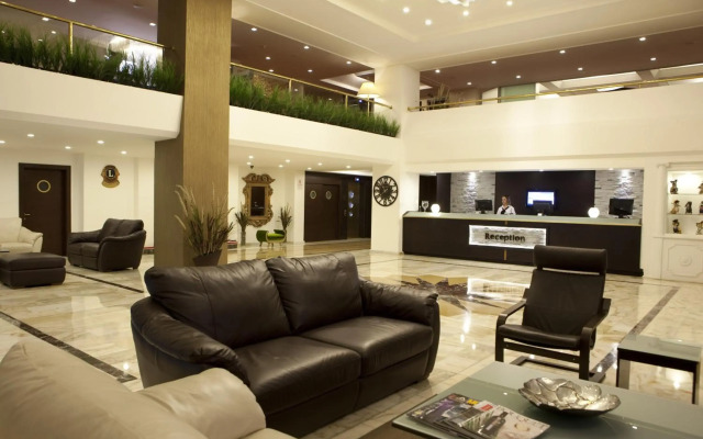 Susuzlu Atlantis Hotel