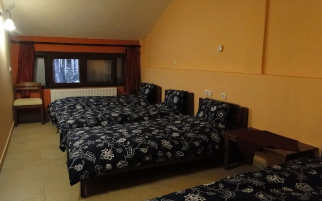 Lailias Mount Resort - Hostel
