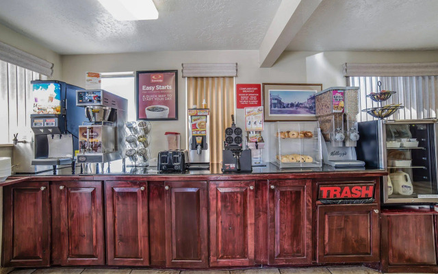 Econo Lodge Downtown
