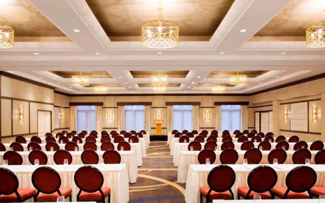 Sheraton LaGuardia East Hotel