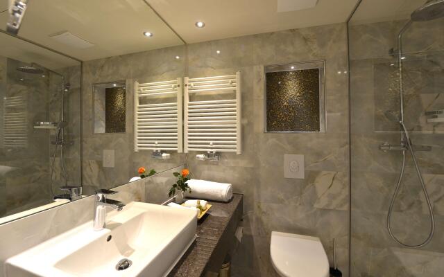 Best Western Plus Delta Park Hotel