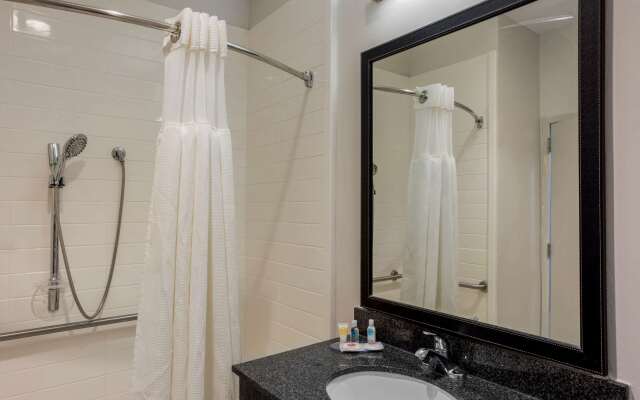 Comfort Inn & Suites Mt. Laurel-Philadelphia