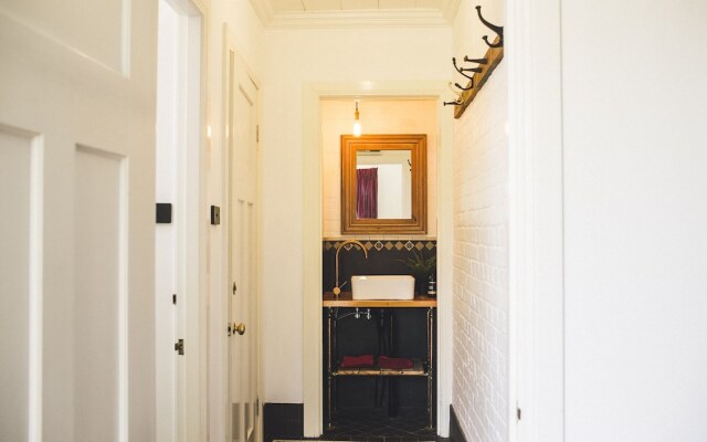 William Arnott Boutique Hotel