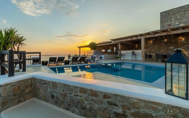 Villa Nirvana- Calm, Relaxing and no Wind!