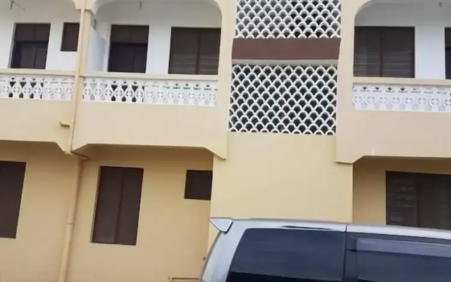 Miritini Golden Guest House