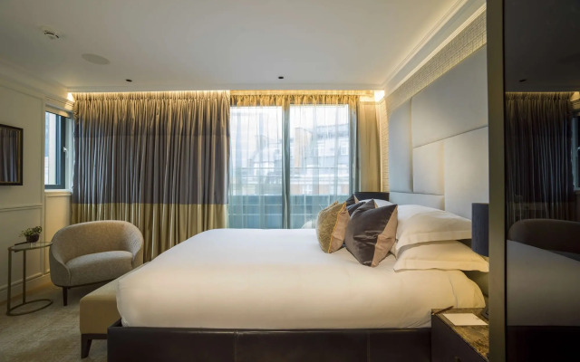 The Guardsman Hotel and Residences