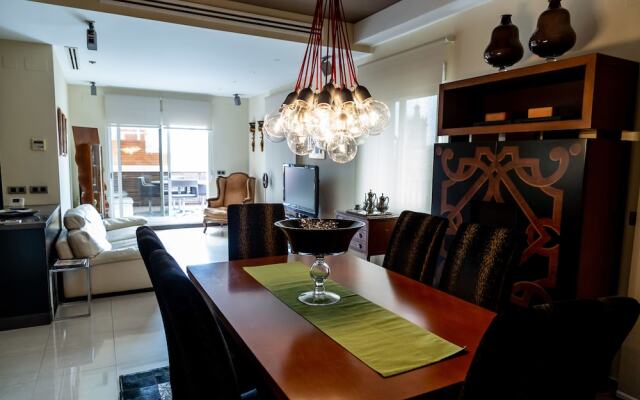 Travel Habitat Atico Ciutat Vella