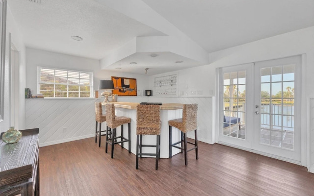 175 Colony Point Drive