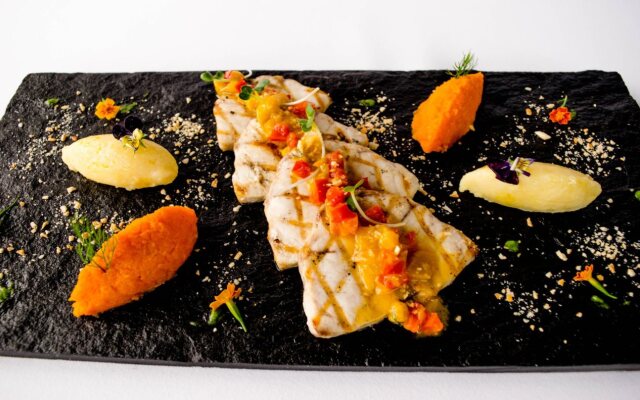 Chen Sea Resort & Spa