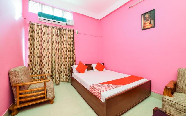 OYO 64126 Hotel Dhanshree