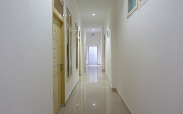 Oyo 916 Bintara Guest House