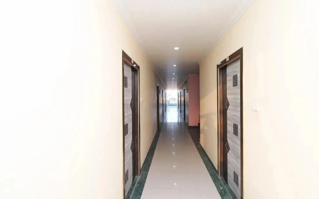Hotel Midtown By OYO Rooms