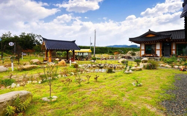 Yangyang Seorak Nadeul Pension