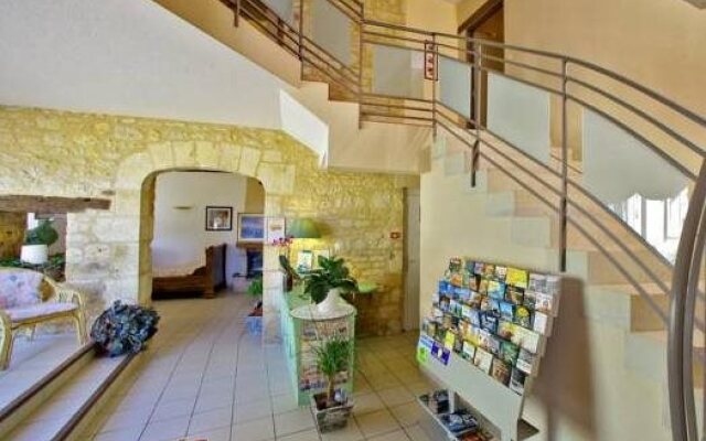 Hotel A Jayac - Logis Hotels