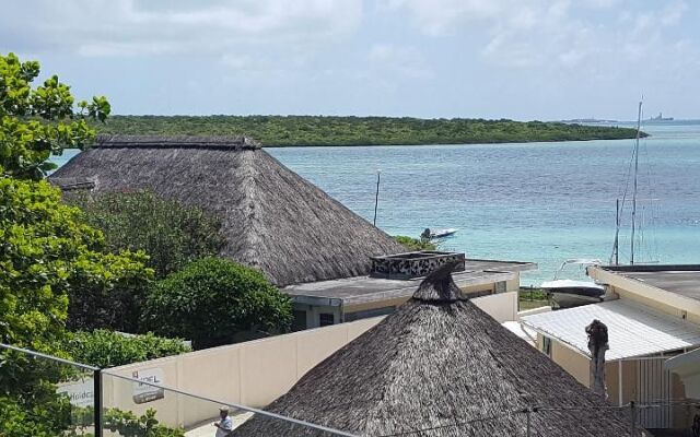 South Reef Luxury Accommodation