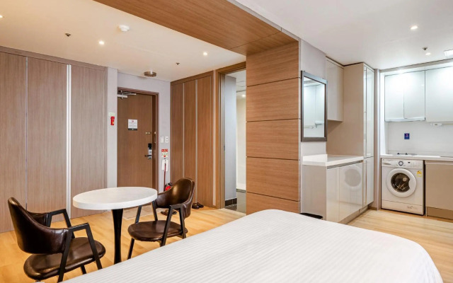 Haeundae Seacloud Hotel Residence